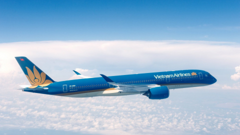Vietnam Airlines nói gì về việc cổ phiếu HVN bị hạn chế giao dịch?