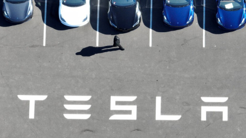 Ấn Độ cân nhắc giảm thuế nhập khẩu để thu hút Tesla và các công ty xe điện khác