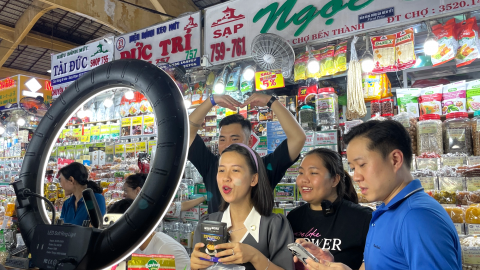 Shopee bỏ xa đối thủ, Lazada lao đao, TikTok Shop không ngừng mở rộng