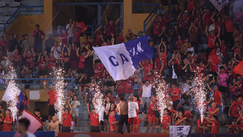 Hà Nội FC và CLB CAHN 'Var' nhau nảy lửa trên MXH