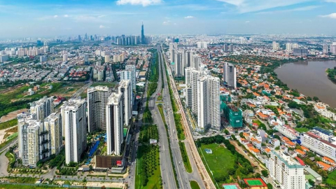 Không hạ dự báo tăng trưởng GDP Việt Nam, UOB lại nâng lên rõ rệt
