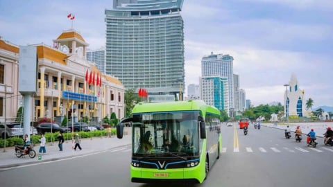 Thống nhất chủ trương tổ chức tuyến xe buýt điện Bãi Tiên - Vinpearl Nha Trang