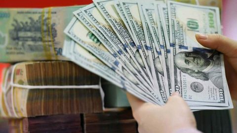Giá USD hôm nay 19/12: Tăng 'sốc' hơn 1,2% sau quyết định của Fed