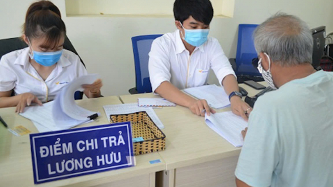 TP.HCM trả gộp 2 tháng lương hưu, trợ cấp BHXH dịp Tết, khuyến khích người dân đến nhận sớm