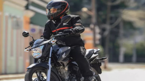 Honda CG 160 Titan 2024: Sức hút mạnh mẽ với phái mạnh