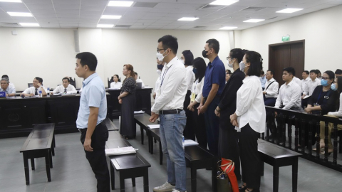 Xét xử vụ Chủ tịch Vimedimex: Các lãnh đạo, cán bộ Hà Nội có liên quan vắng mặt tại tòa