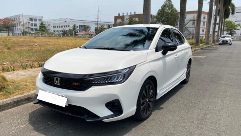 Ô tô cũ được tìm mua nhiều nhất: Chủ yếu sedan, không có Mitsubishi Xpander, nhưng có Toyota Innova