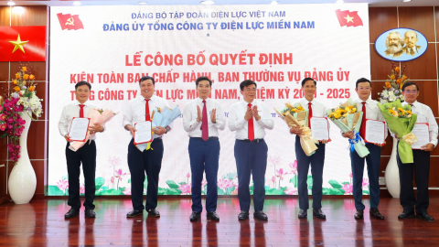 EVNSPC: Công bố các quyết định kiện toàn công tác cán bộ