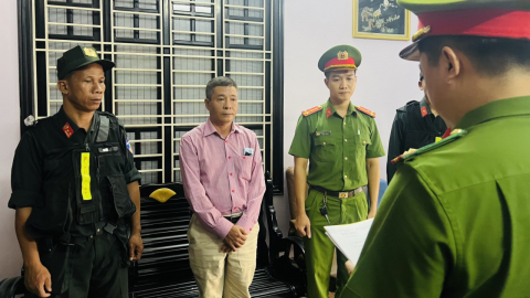 Công an thông tin lý do cựu Giám đốc CDC Thừa Thiên Huế bị bắt khi vừa được miễn phạt tù