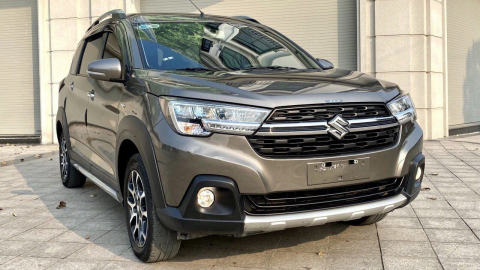 Suzuki XL7 giảm giá ngỡ ngàng sau 2 tháng bán không 'trôi'