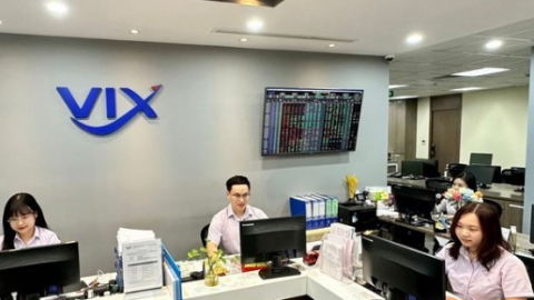 Cựu Chủ tịch Chứng khoán VIX rời ghế cổ đông lớn 
