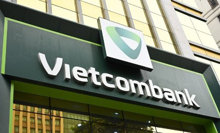 ACBS 'đoán' Vietcombank chuẩn bị bán 6,5% vốn cho nhà đầu tư nước ngoài với giá khoảng 100.000 đồng/cổ phiếu