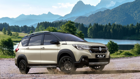Suzuki XL7 Hybrid ra mắt tại Việt Nam giá chỉ gần 600 triệu đồng