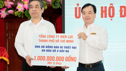 EVNHCMC chung sức ủng hộ đồng bào bị thiệt hại do bão số 3