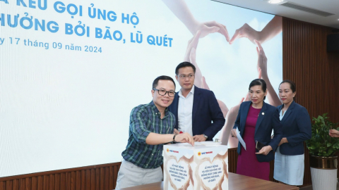 Tập thể Vietbank quyên góp hơn 700 triệu trong 120 phút của lễ phát động kêu gọi ủng hộ đồng bào