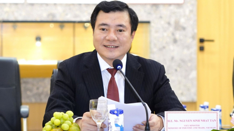 Thứ trưởng Bộ Công Thương phản hồi gì về thông tin Bộ sẽ quản lý lại 6 tập đoàn lớn EVN, PVN, TKV và Petrolimex?