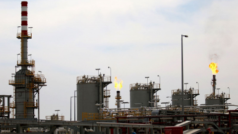 Tổng thống Trump có châm ngòi cho cuộc chiến giá dầu mới giữa OPEC và phương Tây?