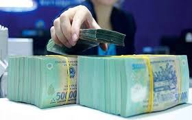 Lãi suất ngân hàng cao nhất hôm nay 10/2: Khách hàng gửi tiền Techcombank các kỳ hạn sau đây chú ý