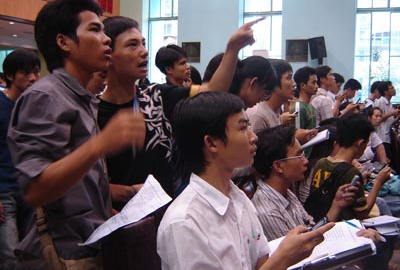 VN-Index và HNX-Index tiếp tục tăng mạnh