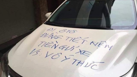 Dân mạng sốt với kiểu 'trừng phạt' đỗ ô-tô sai chỗ