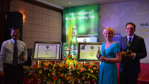 Bia Huda Gold giành giải thưởng “Chất lượng vượt trội 2014” 