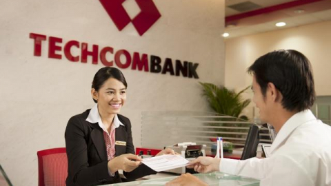 Khối ngoại có hớ khi mua TCB?