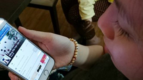 Lừa tiền tỷ qua Facebook, Skype…