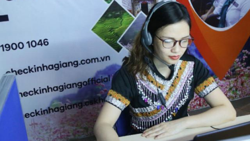 “Biết tuốt” về du lịch Hà Giang chỉ qua 1 cuộc gọi hay cú click
