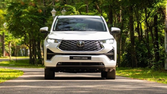 Ngỡ ngàng chi phí 'nuôi' Toyota Innova Cross 2024, lý do giúp doanh số phục hồi