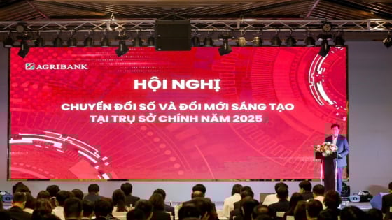 Agribank dồn toàn lực cho đổi mới sáng tạo, khoa học công nghệ và chuyển đổi số.