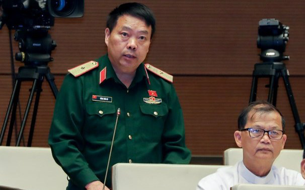 Đại biểu Quốc hội, Thiếu tướng Sùng Thìn Cò: 'Lực lượng công an chính quy giờ quá đông'