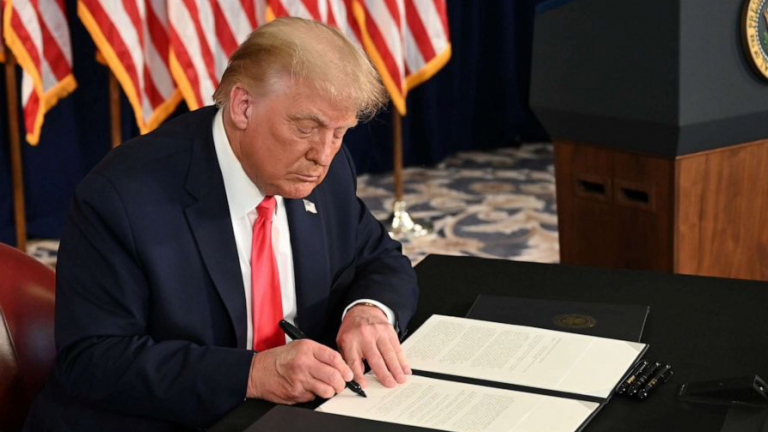 Đây là sắc lệnh Trump ký trong những giờ cuối cùng tại nhiệm