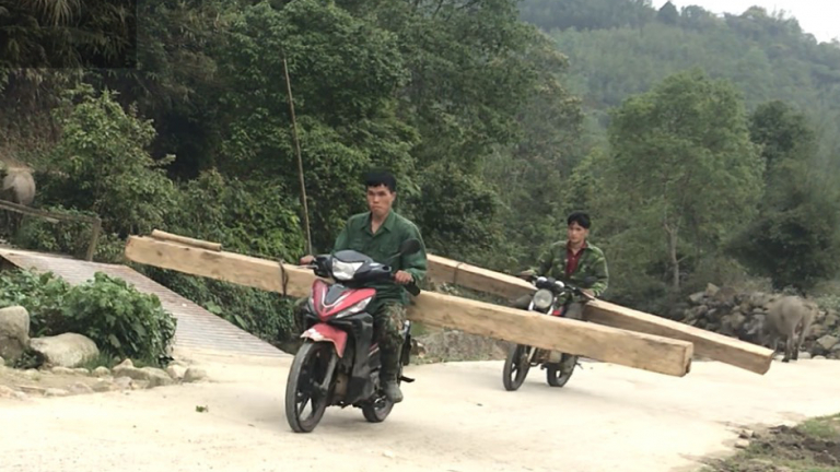 Clip điều tra (Phần 1): Theo chân đoàn người 'moi ruột' Vườn quốc gia Hoàng Liên