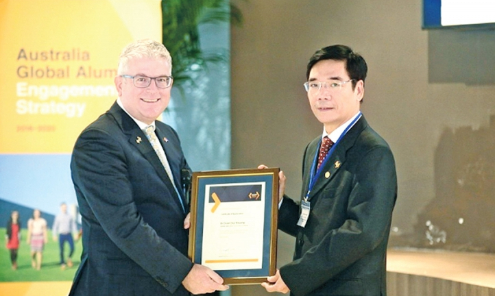 Nỏ thần Kim Quy
