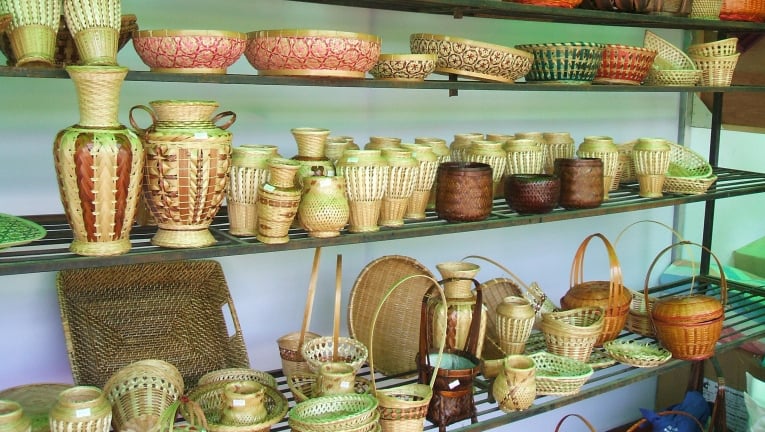 Hàng thủ công mỹ nghệ hướng tới giá trị bền vững