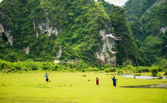 Đến xứ Lạng, ngắm cảnh sắc thanh bình miền thảo nguyên Yên Thịnh