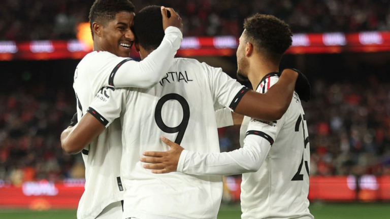 Clip: Martial, Rashford và Sancho lập công, M.U thắng trận thứ 3 liên tiếp