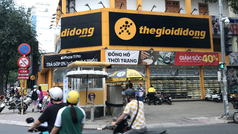 Lợi nhuận Thế Giới Di Động giảm tốc