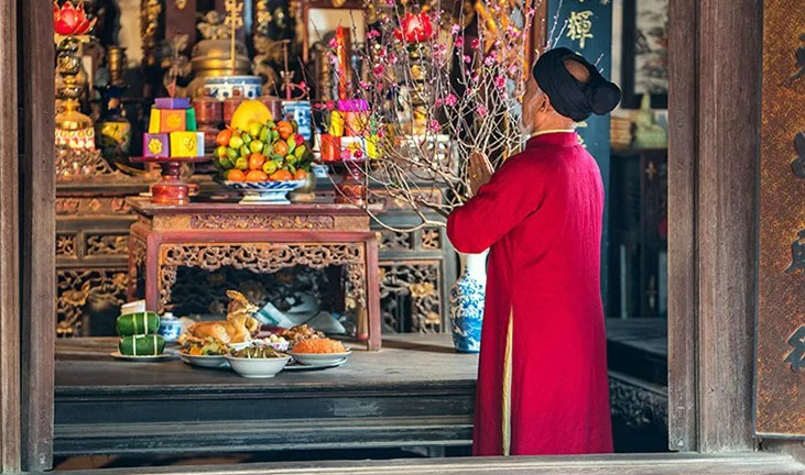 Văn khấn mùng 1 Tết Quý Mão 2023 ngắn gọn và chuẩn nhất, cầu năm mới bình an, như ý