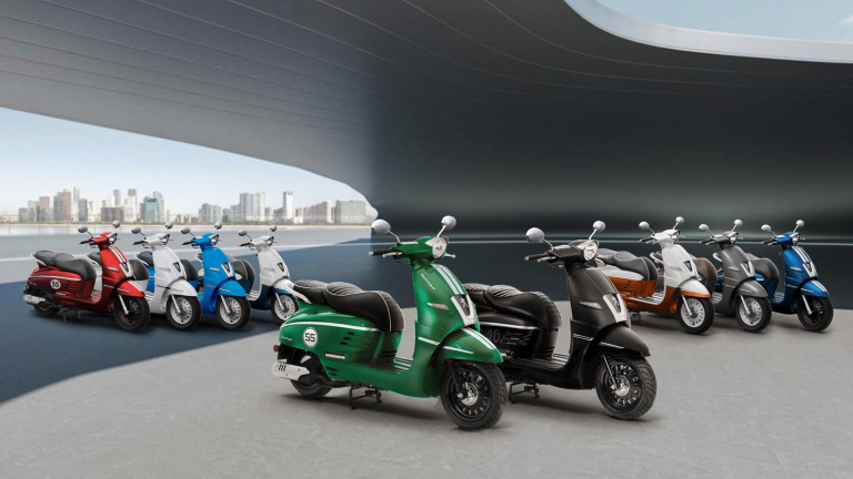 Thaco Auto bổ sung 2 màu mới cho dòng xe máy Peugeot Django: xanh Racing Green và đen nhám Mad/Ink Black