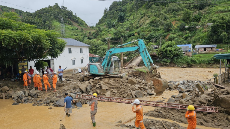 Dự kiến cấp điện trở lại cho Mù Cang Chải (Yên Bái) vào ngày 10/8