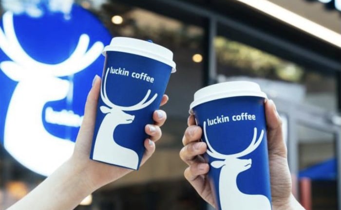 Luckin Coffee, thương hiệu 6 năm tuổi đã 'đánh bại' Starbucks tại Trung Quốc bằng cách nào?
