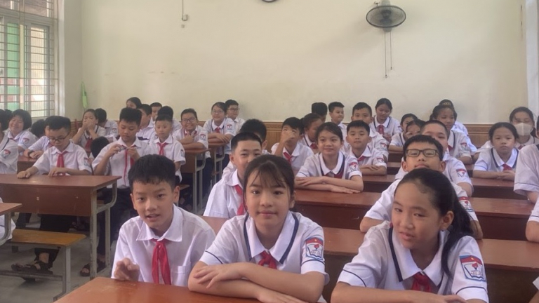 Những nơi dành hàng trăm tỷ đồng miễn học phí năm học 2023-2024