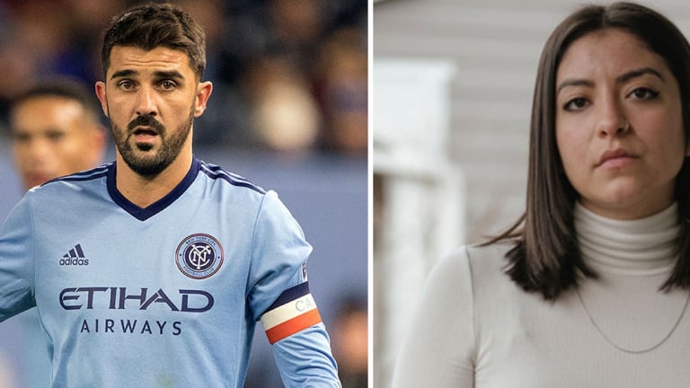 Cựu sao Barcelona - David Villa: Dùng vũ lực quấy rối tình dục nữ sinh?