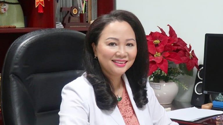 Nữ ứng viên Giáo sư hiếm hoi của ngành Y 2024 từng là Giám đốc bệnh viện nổi tiếng, nhận bằng khen của Thủ tướng