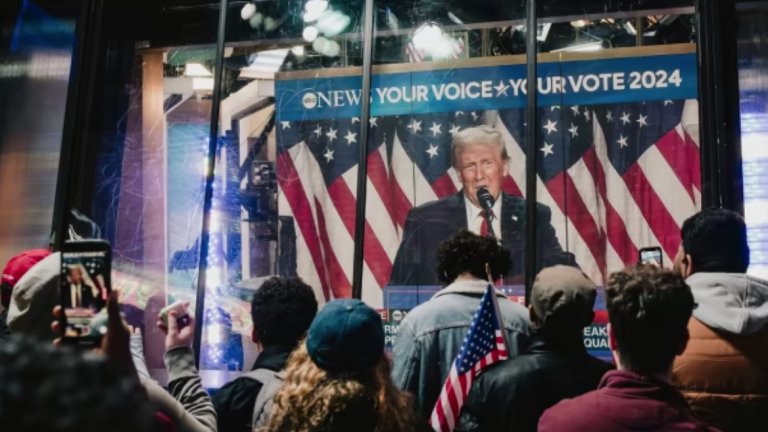 Politico: Sau khi ông Trump bổ nhiệm quan chức, người ủng hộ Ukraine thở phào nhẹ nhõm