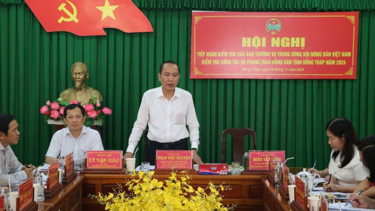 Phó Chủ tịch Thường trực Hội NDVN Phan Như Nguyện kiểm tra công tác Hội, phong trào nông dân tại Đồng Tháp
