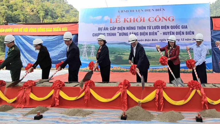 Khởi công dự án Cấp điện nông thôn trong chương trình “Bừng sáng Điện Biên” tại huyện Điện Biên