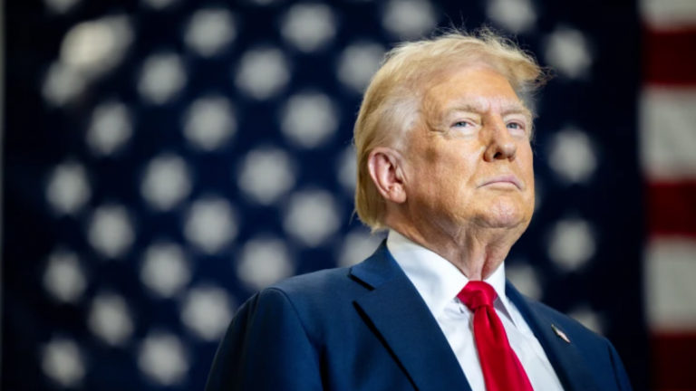 Ông Trump nghiêm túc muốn mua Greenland và kênh đào Panama