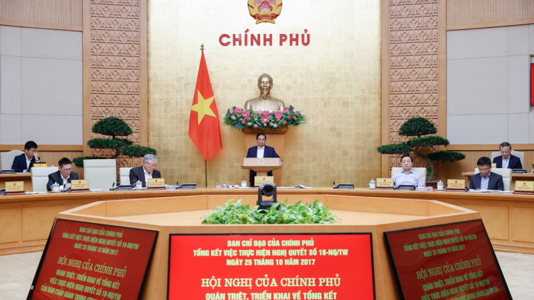 Thủ tướng đề nghị phát huy tinh thần trách nhiệm của các Ủy viên Trung ương, bộ trưởng, trưởng ngành trong tinh gọn bộ máy